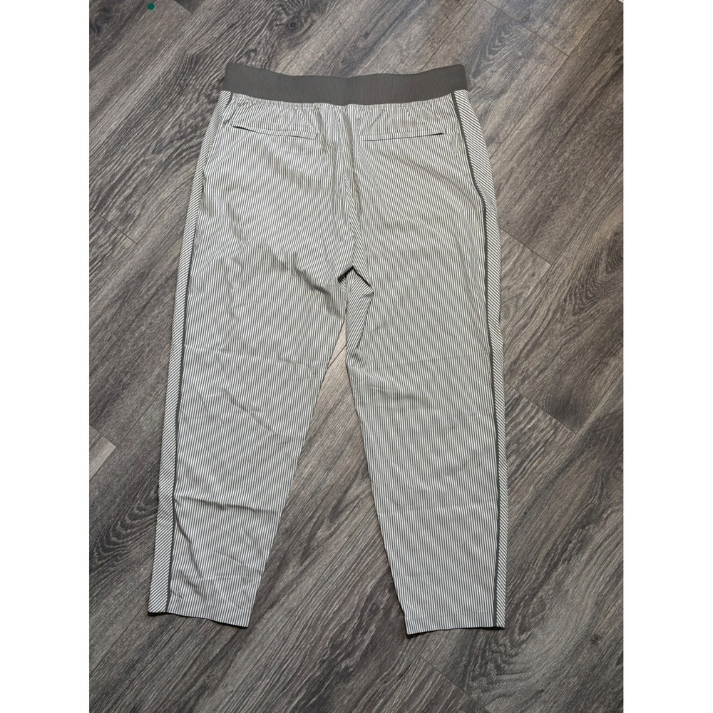 Athleta Brooklyn Textured Ankle Pant White Grey Stripe 12P Petite Pinstripe - Picture 13 of 13